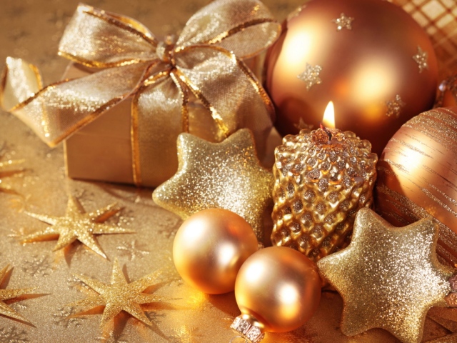 New_Year_wallpapers_Golden_Christmas_Tree_balls_035294_
